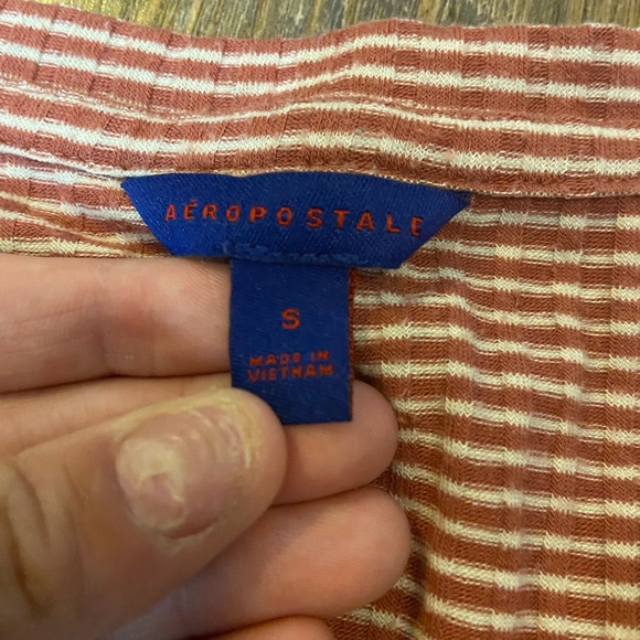 Aeropostale basic tee - Picture 2 of 2